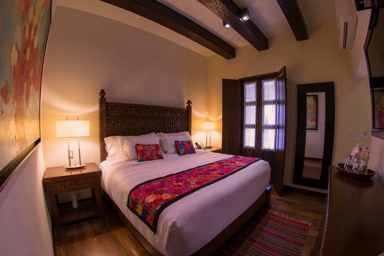 Hotel De La Soledad 莫雷利亚 外观 照片